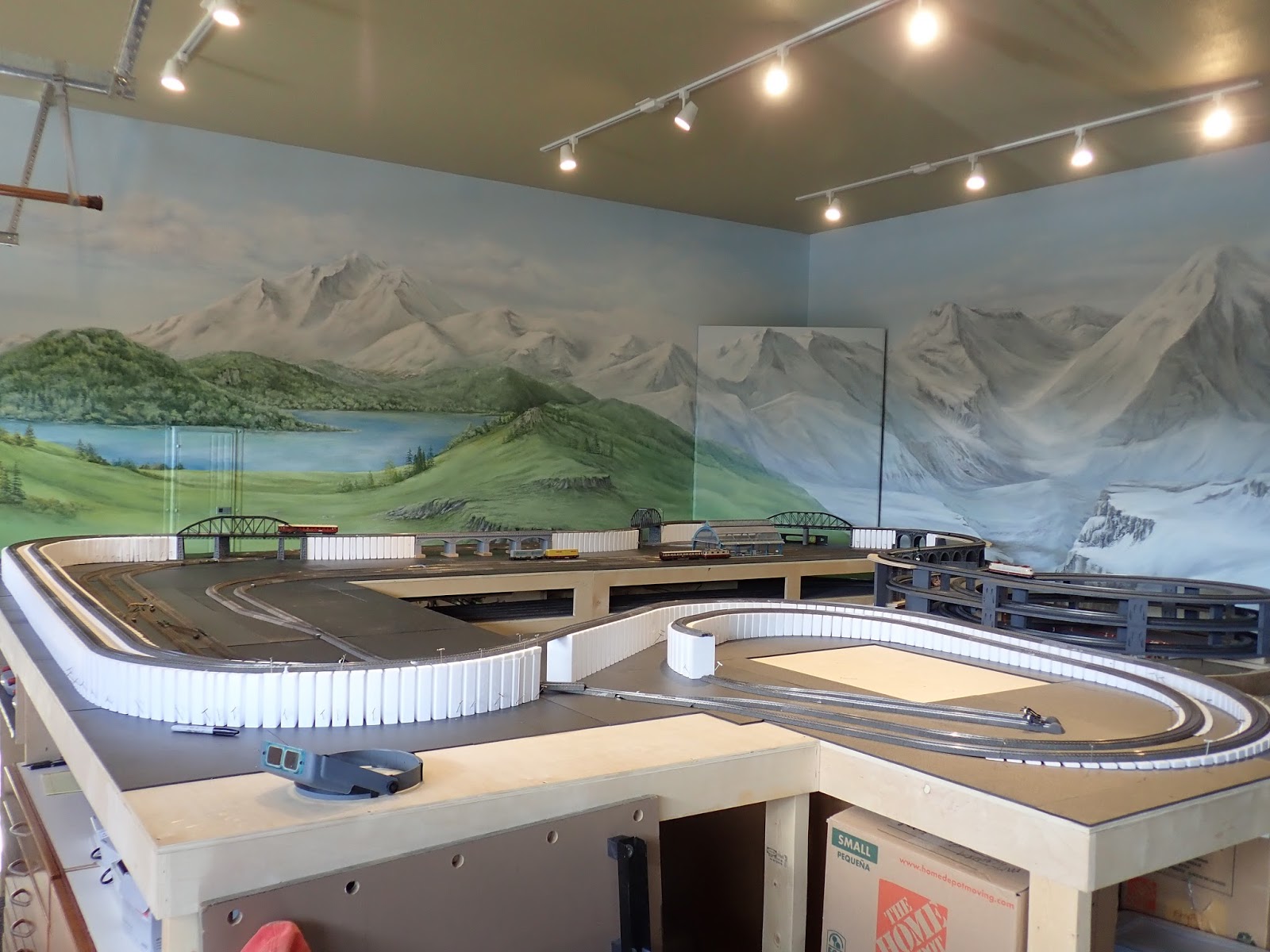 How to Elevate Model Train Track 3 how to elevate model train track